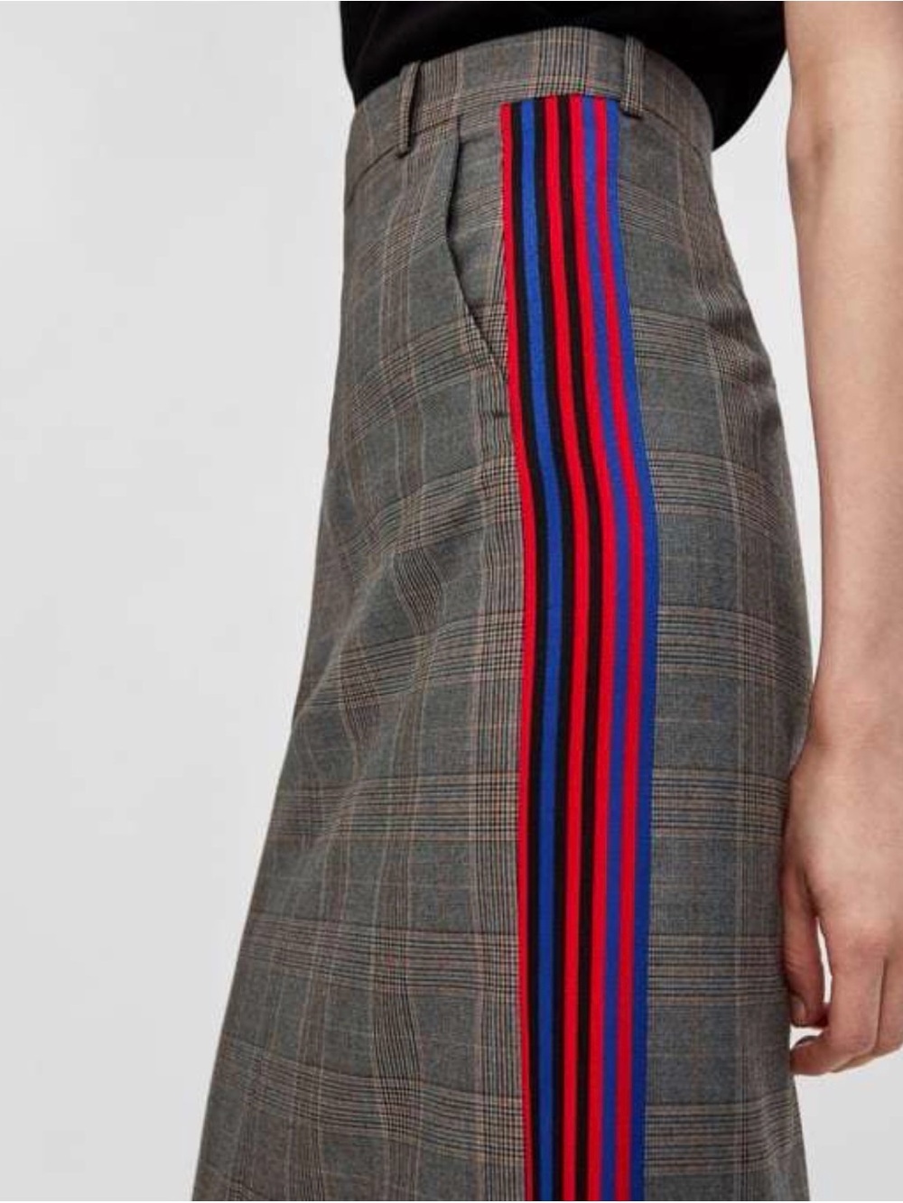 Zara Woman Grey Plaid Pencil Skirt with Red/Blue Side Stripe Sz M - Picture 8 of 10